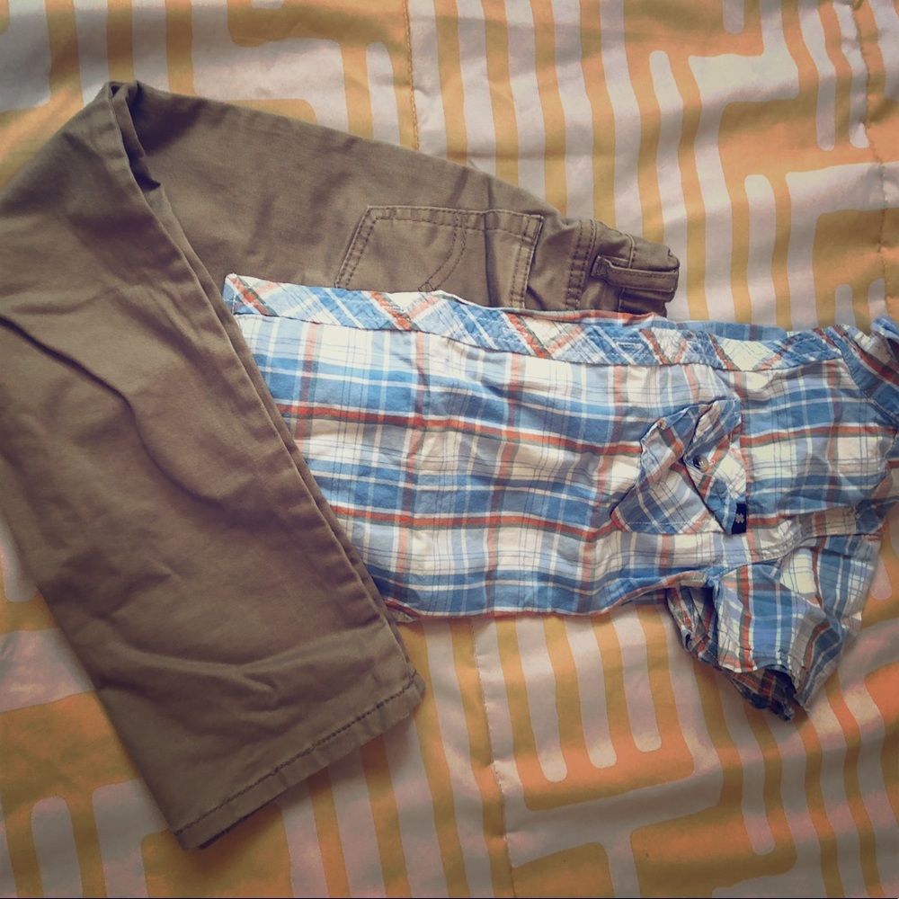 Levi’s/Lucky Brand: boys casual shirt & khakis set